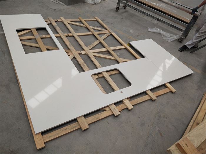 bianco carrara quartz worktop
