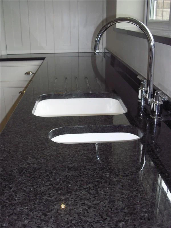 black pearl granite tiles  countertop