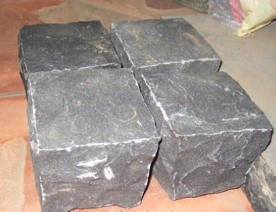سنگ مکعب گرانیت