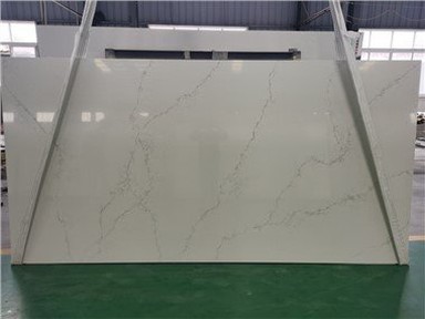 سطح جامد کوارتز سفید